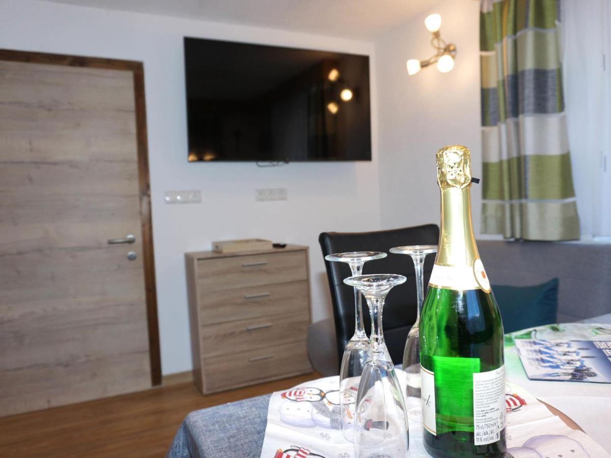 Apartment Walzthoeni By Interhome เวนส์ ภายนอก รูปภาพ
